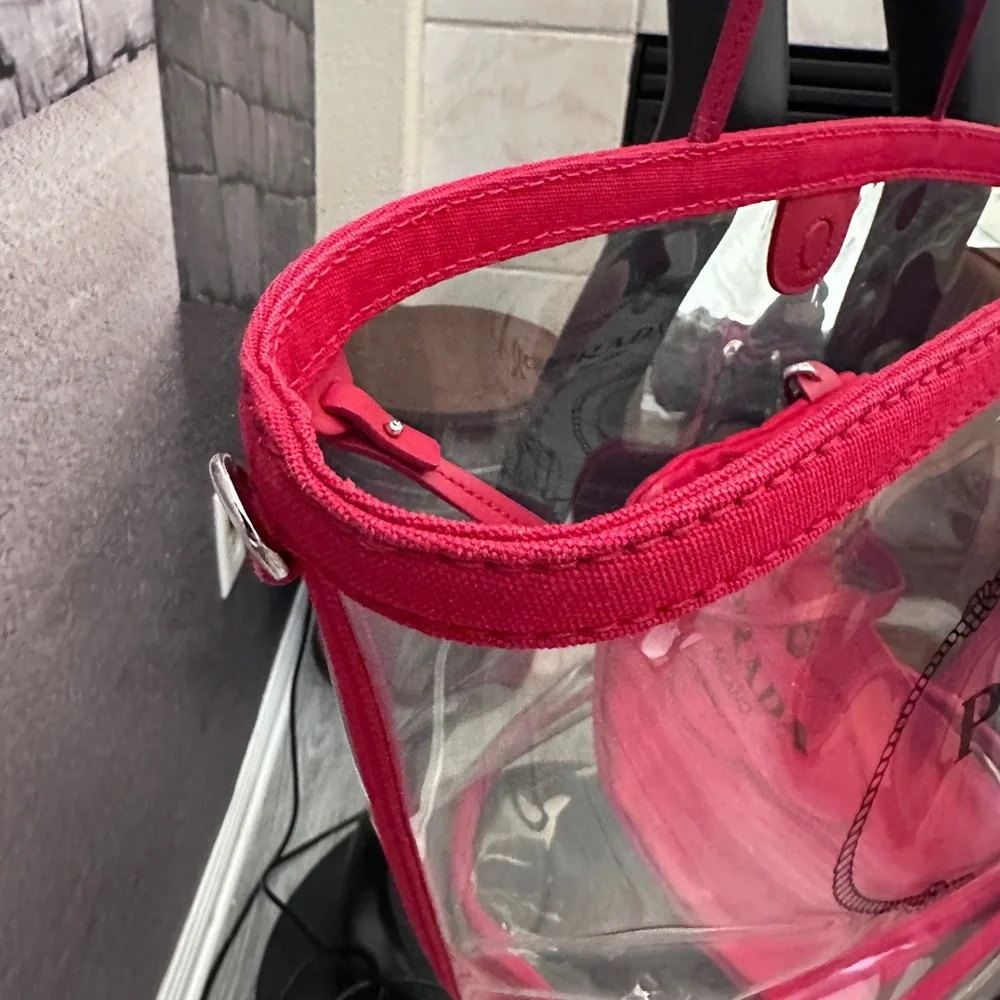 PRADA Clear Red Tote Pool Summer Bag with Pouch Authentic Used  Good   Condition - Picture 6 of 14
